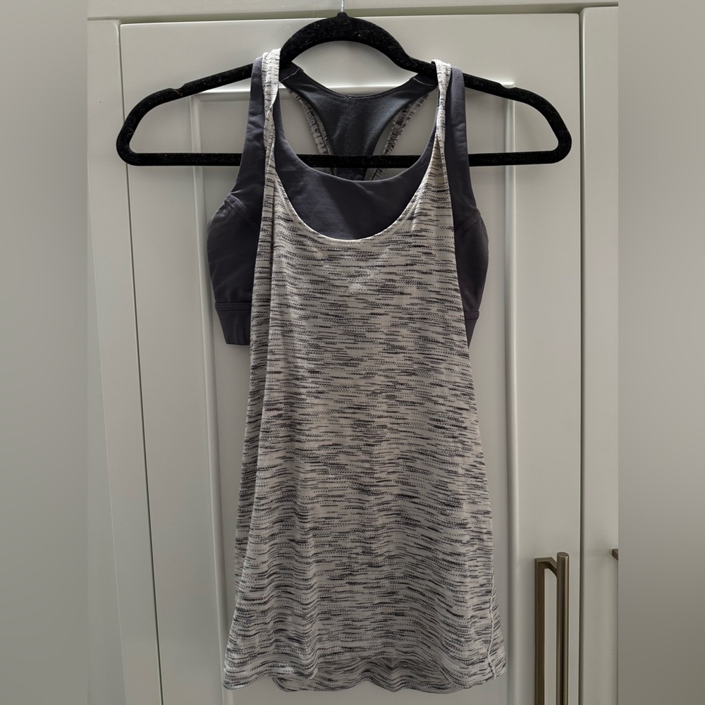 Lululemon gray & white athletic top